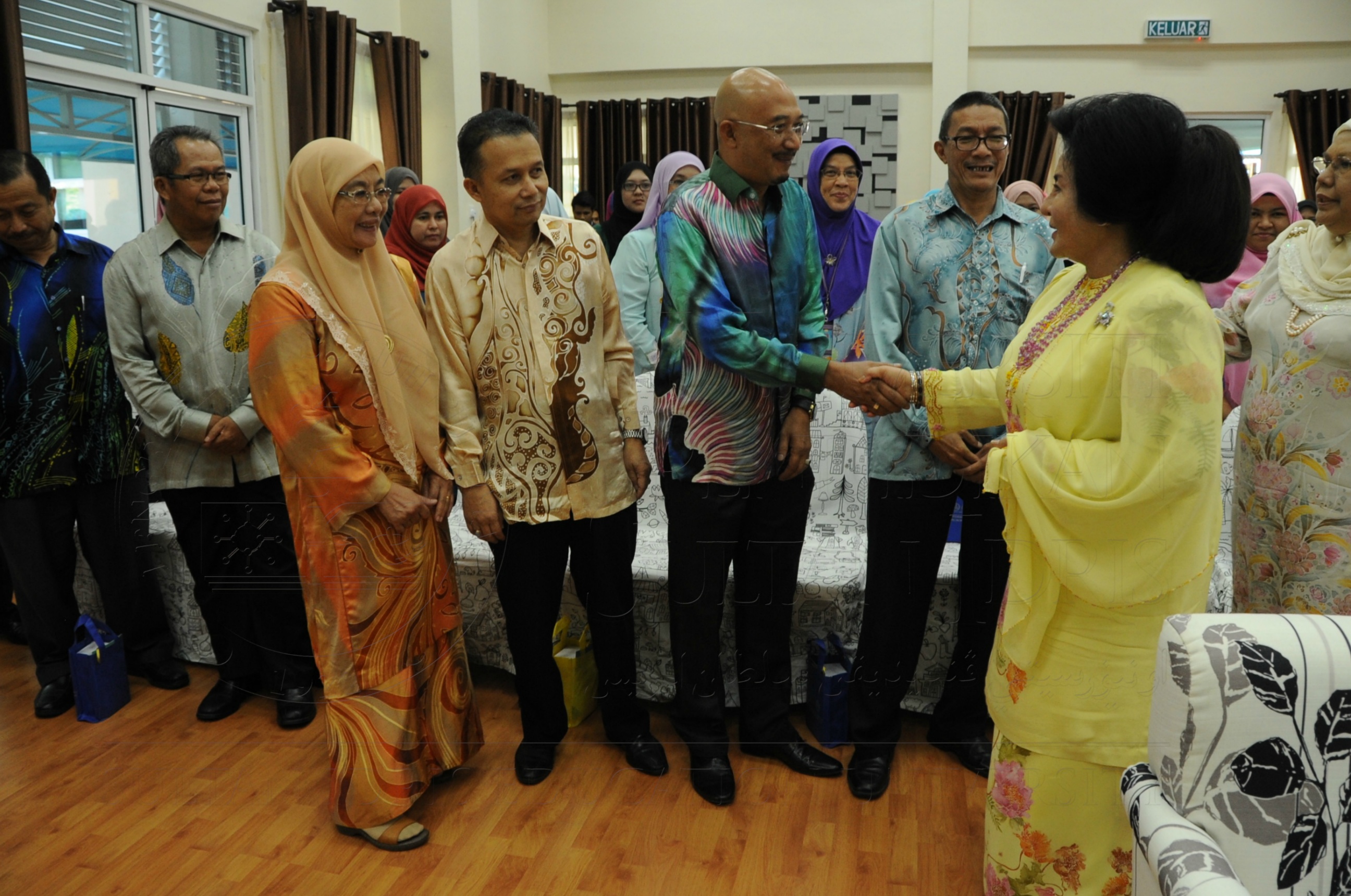 PRO16 32 NCDC HAS 3433